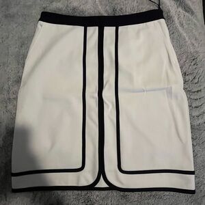 J.McLaughlin navy blue and white skirt